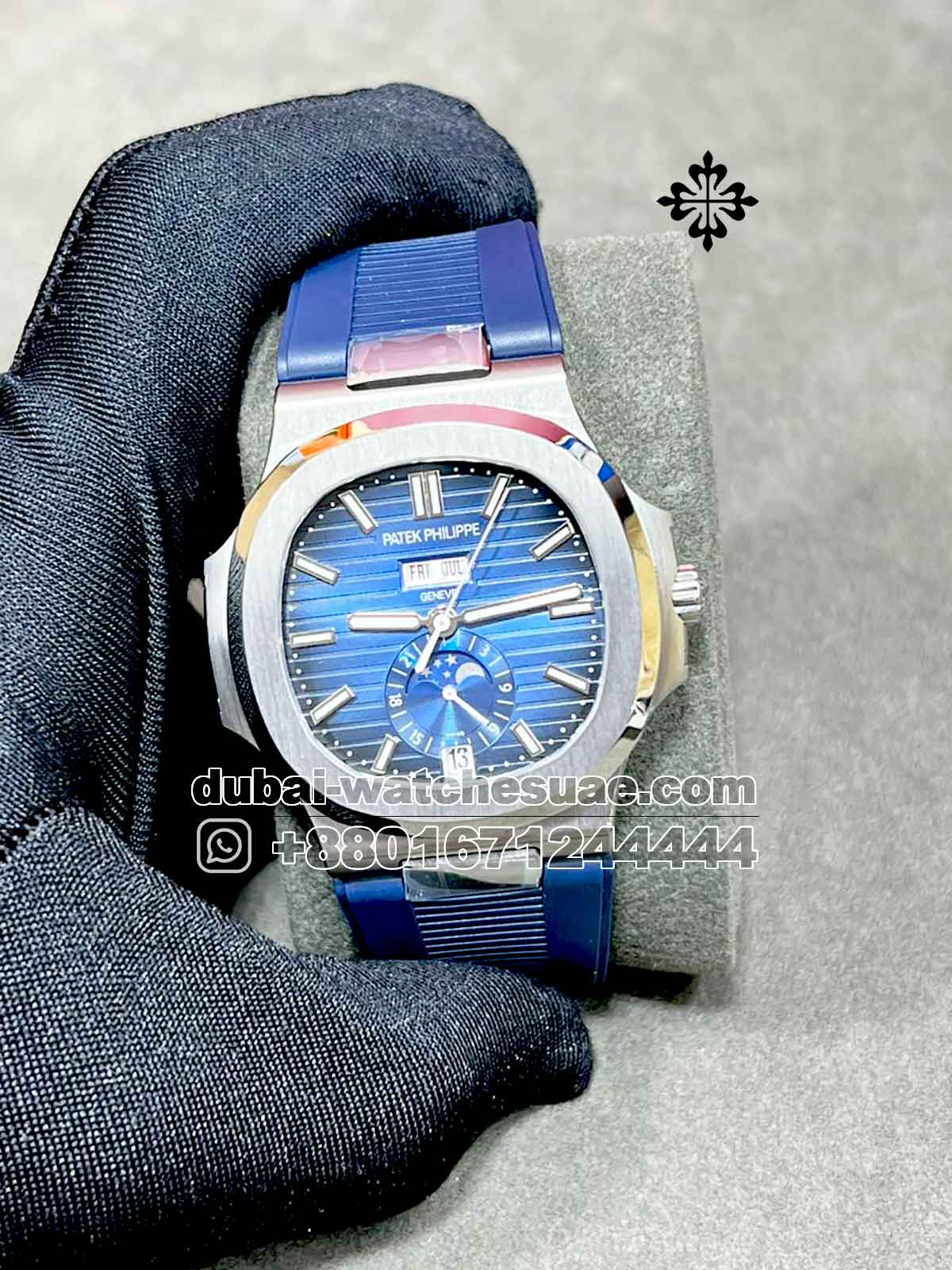 4-a copy Patek Philippe 5726/1A-014 Nautilus Annual Calendar Blue With Blue Rubber strap