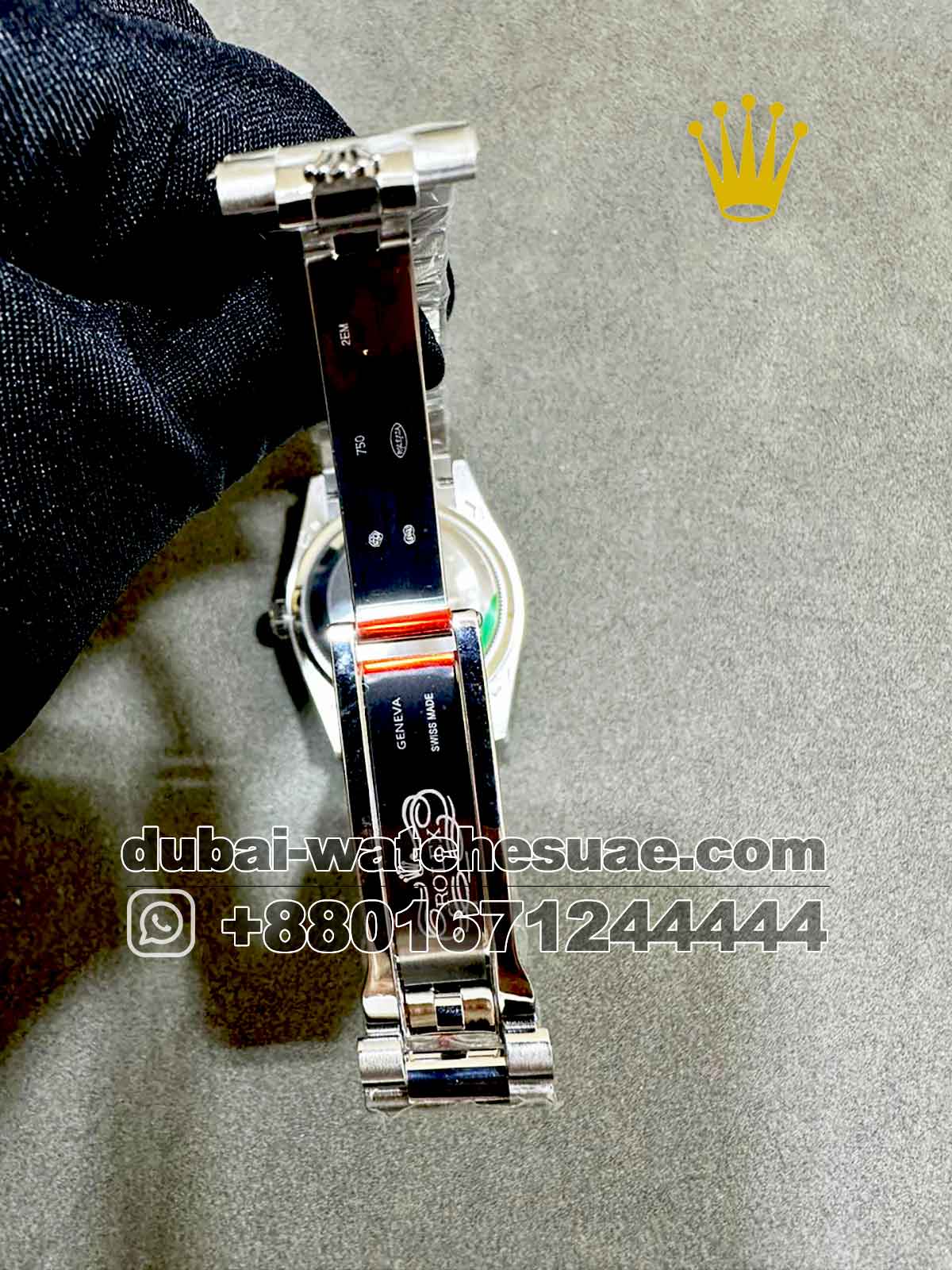 Replica Rolex 36 mm Day date Ruby Dial Flutted Bezel Replica Rolex 36 mm Day date Ruby Dial Flutted Bezel