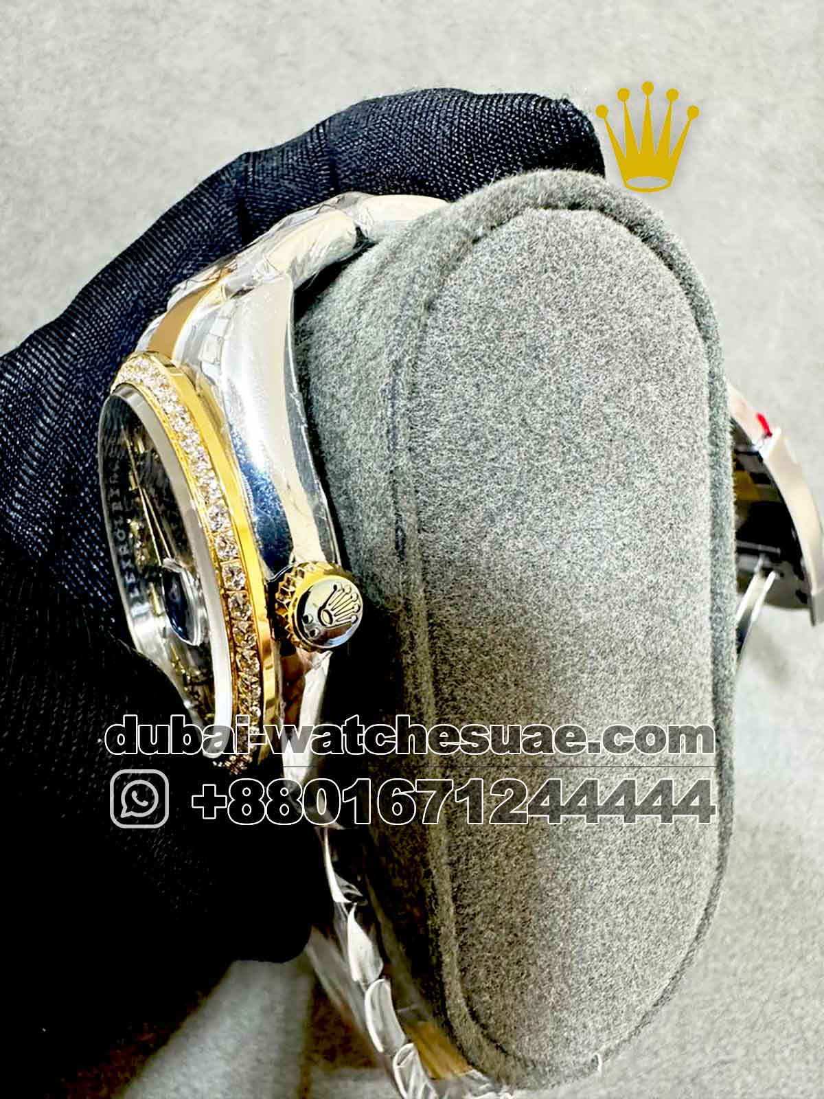 Superclone Rolex 36 mm Date Just Silver Dial Roman Numeric With Stoned Gold lined Bezel Superclone Rolex 36 mm Date Just Silver Dial Roman Numeric With Stoned Gold lined Bezel