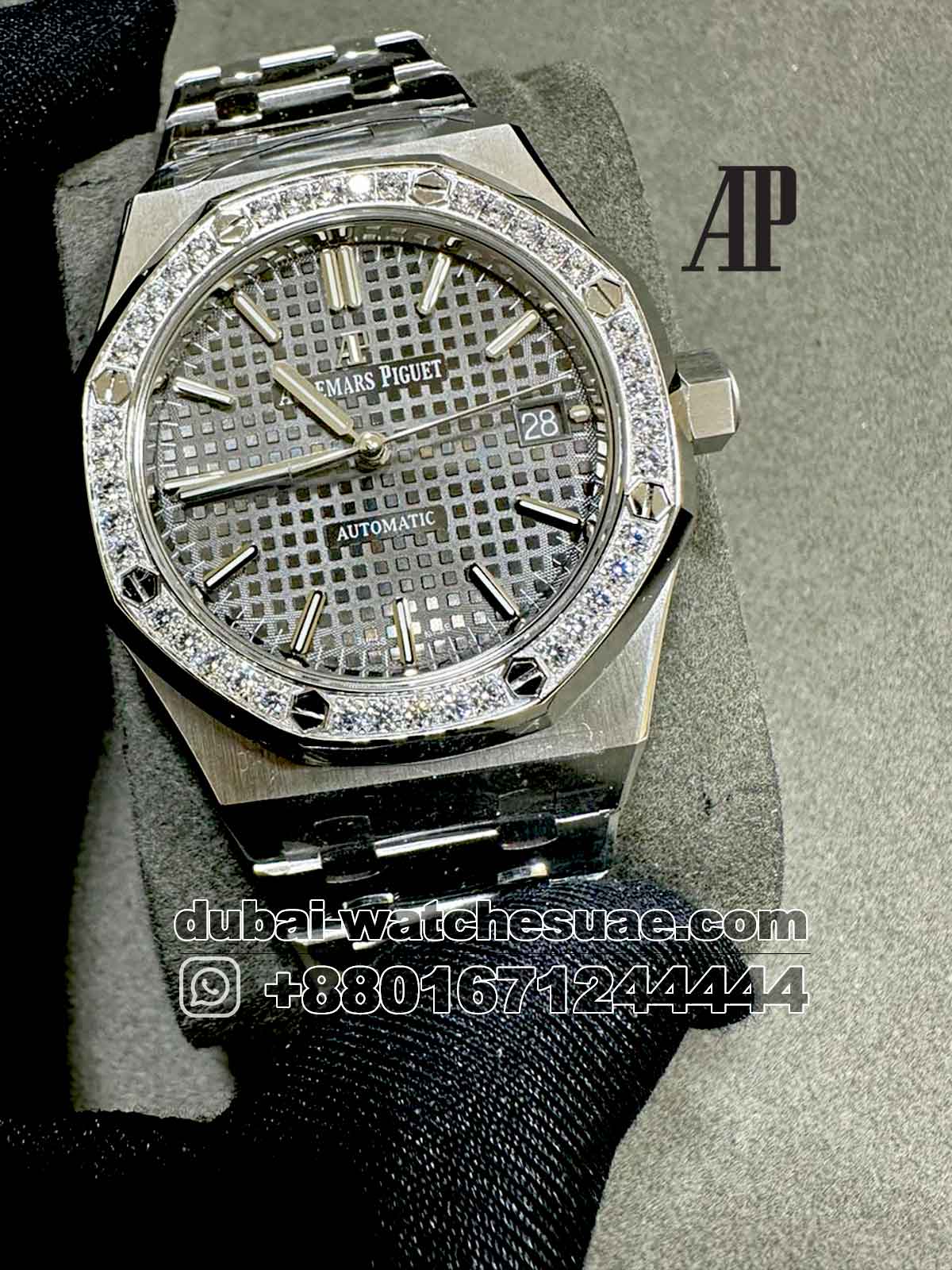 Copy Audemars Piguet Royal Oak 37 MM Gray Dial With Stoned Bezel Stainless Steel Copy Audemars Piguet Royal Oak 37 MM Gray Dial With Stoned Bezel Stainless Steel