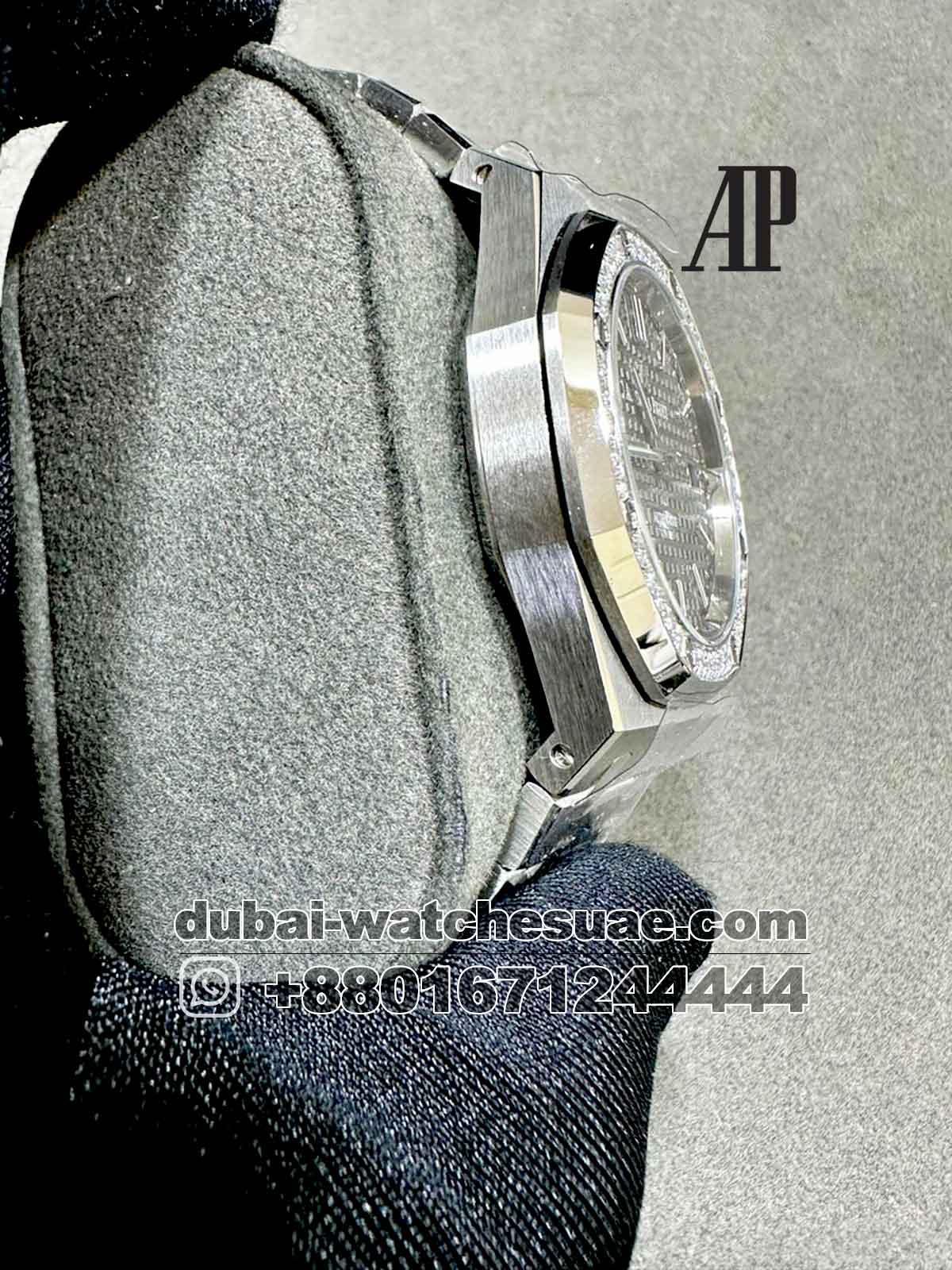 REplica Audemars Piguet Royal Oak 37 MM Gray Dial With Stoned Bezel Stainless Steel REplica Audemars Piguet Royal Oak 37 MM Gray Dial With Stoned Bezel Stainless Steel